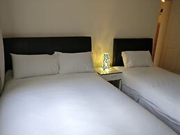 MetroStays - Antiques Quarter