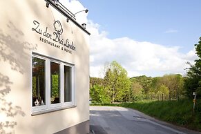 Zu den Drei Linden