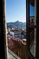 Low Cost Tourist Apts Palácio da Bolsa