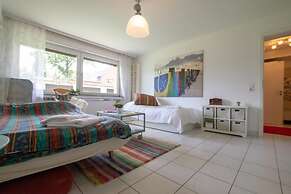 Tolstov-Hotels Big Room Apartment