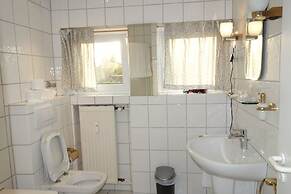 Tolstov-Hotels Great House