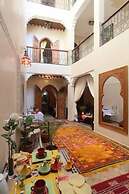 Riad Bab Tilila