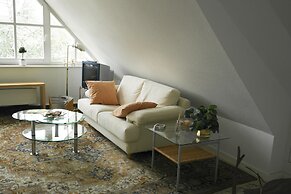 Tolstov-Hotels Apartment