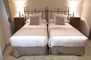 Le Petit Boutique Hotel - Adults Only
