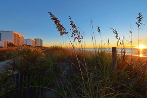 Holiday Sands North On the Boardwalk