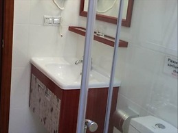 Meida Hotel & Restaurant