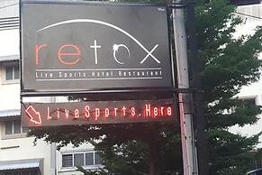 Retox Bar Hotel and Restaurant