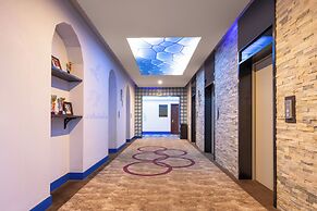 Nostalgia Hotel Zhangjiakou Victoria Sq