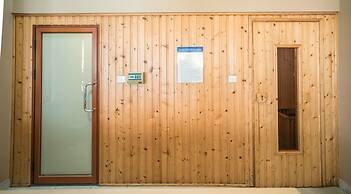 Hampton Hotel & Apartment