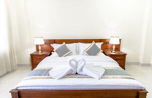 Hampton Hotel & Apartment