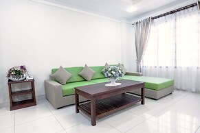 Hampton Hotel & Apartment