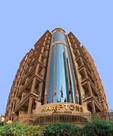 Hampton Hotel & Apartment
