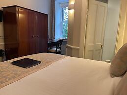 Ravenscourt Guest House
