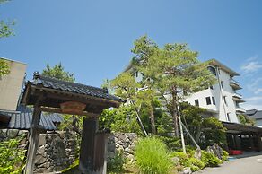 Tatsunokuchi Onsen Tagawa Ryusenkaku