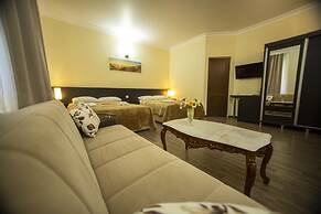 Hotel Chveni Ezo