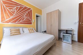 Hotel Benaco Bee Free