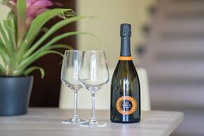 Hotel Benaco Bee Free