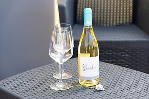 Hotel Benaco Bee Free