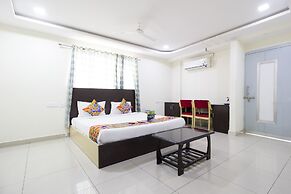 FabHotel Siri Inn Madhapur