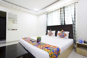 FabHotel Siri Inn Madhapur