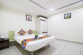 FabHotel Siri Inn Madhapur
