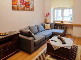 1Br Apt In City Center by Minnehaha Lofts