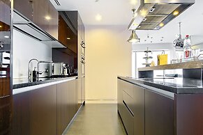 Sky Apartments Rentals Service