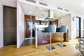 Sky Apartments Rentals Service