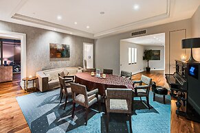 Sky Apartments Rentals Service