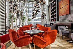 Sky Apartments Rentals Service