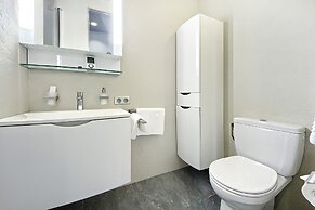 Sky Apartments Rentals Service