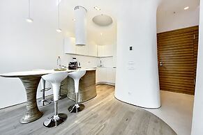 Sky Apartments Rentals Service