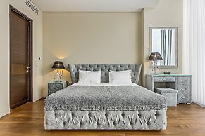 Sky Apartments Rentals Service