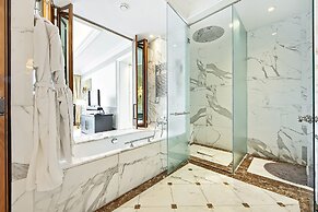 Sky Apartments Rentals Service