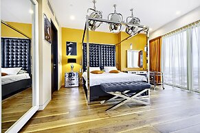 Sky Apartments Rentals Service