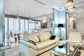 Sky Apartments Rentals Service