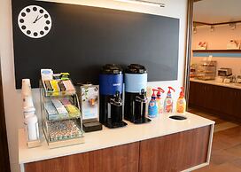 Holiday Inn Express & Suites Pittsburgh - Monroeville by IHG