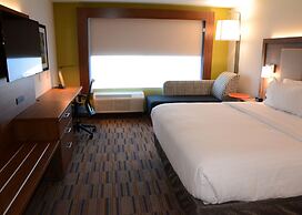 Holiday Inn Express & Suites Pittsburgh - Monroeville by IHG