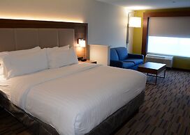 Holiday Inn Express & Suites Pittsburgh - Monroeville by IHG