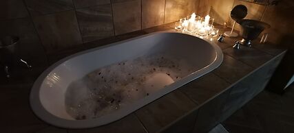 Karongwe Portfolio - Becks Safari Lodge