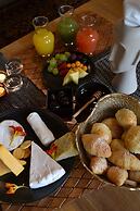 Karongwe Portfolio - Becks Safari Lodge