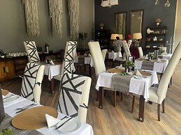 Karongwe Portfolio - Becks Safari Lodge