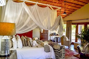 Karongwe Portfolio - Becks Safari Lodge