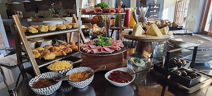 Karongwe Portfolio - Becks Safari Lodge