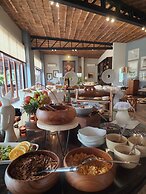 Karongwe Portfolio - Becks Safari Lodge