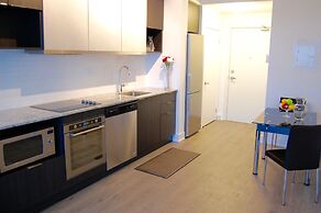 Shops at Don Mills Furnished Apartments