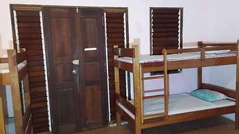 Bluepango Guest House - Hostel