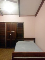 Bluepango Guest House - Hostel