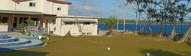 Bluepango Guest House - Hostel