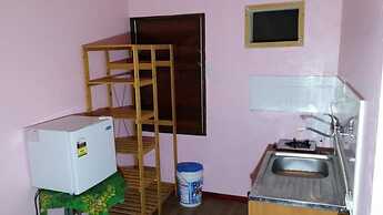 Bluepango Guest House - Hostel